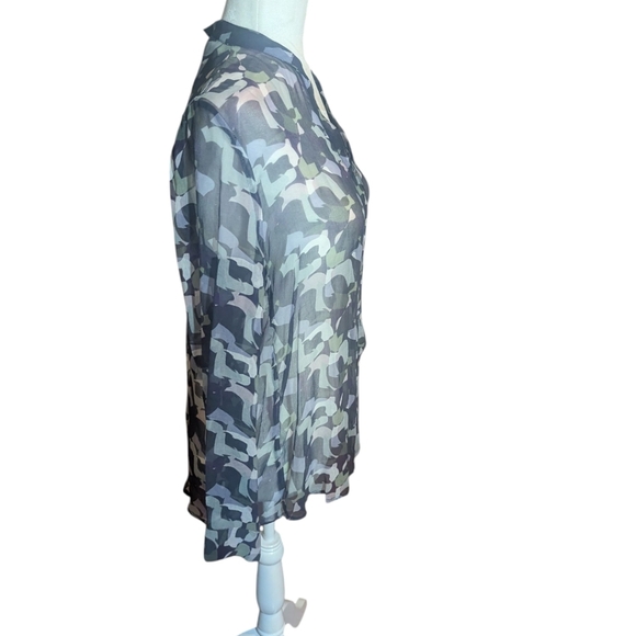 Casual Studio Gray/Black Sheer Button-Up Blouse with Abstract Pattern NWT Sz S - Picture 4 of 10